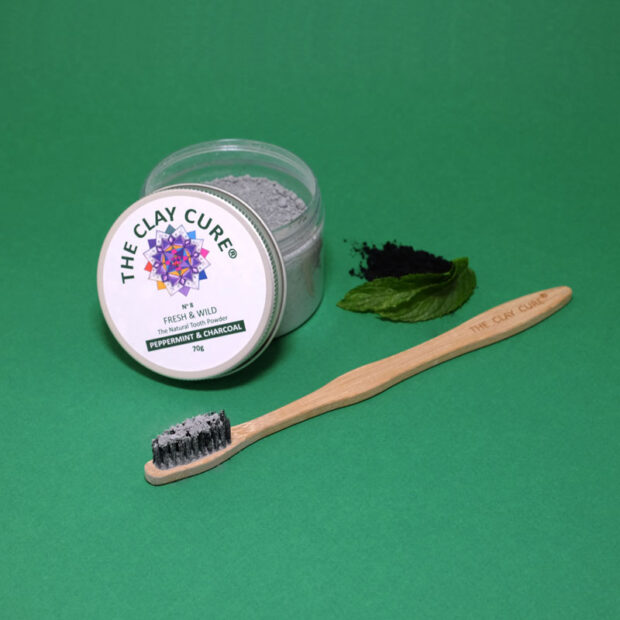 the-clay-cure-peppermint-and-charcoal-toothpowder